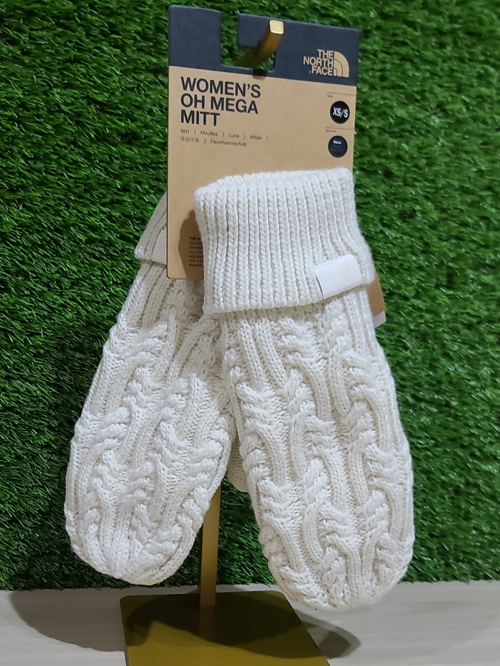 The North Face Women's Oh Mega Mitts / Gardenia White NWT